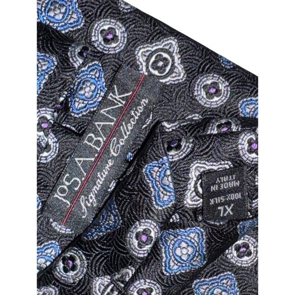 Jos A Bank Signature Collection XL Silk Tie Geometric Blue Black Made in Italy - Picture 3 of 4